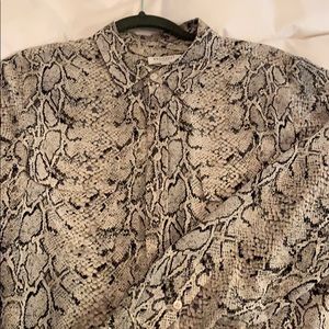 Equipment gently worn silk blouse